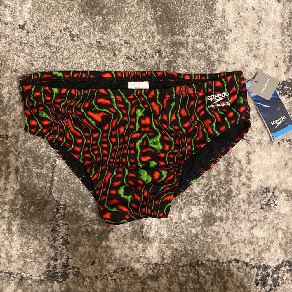 NWT Men’s Size 34 Speedo Swim Brief